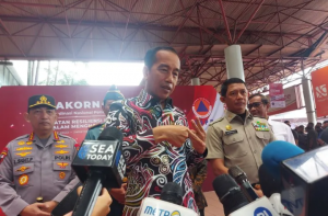 Jokowi Singgung Bantuan Bencana Tidak Dibagikan ke Korban