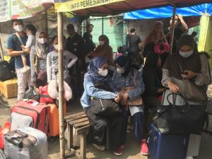 H-4 Lebaran, Pemudik Tujuan Sumatera Masih Dominasi di Terminal Bekasi