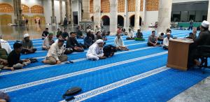 Meraih Malam Lailatul Qodar, Itikaf di 10 Hari Terakhir Bulan Ramadhan di Masjid Al Fatah Ambon