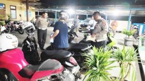 Bersembunyi di Sawah, Polisi Berhasil Amankan 5 Sepeda Motor Balap Liar di Tapin Utara