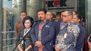  Menteri Hadi Persilakan KPK Selidiki Korupsi Eks Kepala BPN Jaktim Sudarman Harjasaputra