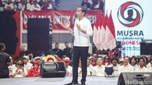 Adian PDIP Ingatkan Jokowi Tak Boleh Berpihak Dukung Capres 2024
