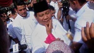 Relawan Alihkan Dukungan ke Prabowo, Ganjar: Kita Hormati Pilihannya