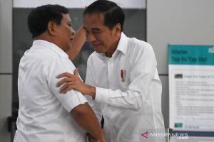 Survei Terbaru LSI Denny JA: Pemilih yang Puas Kinerja Presiden Jokowi Ubah Haluan ke Menhan Prabowo Subianto