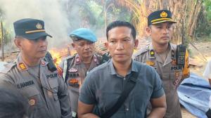 Polisi Ciduk 9 Orang saat Gerebek Pondok Narkoba di Jambi