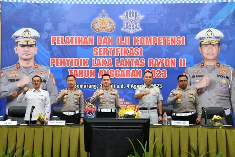 Pelatihan Dan Uji Kompetensi Sertifikasi Penyidik Laka Lantas ...