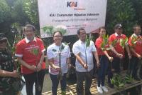 KAI Commuter Hijaukan Indonesia Dengan Penanaman Bibit Mangrove