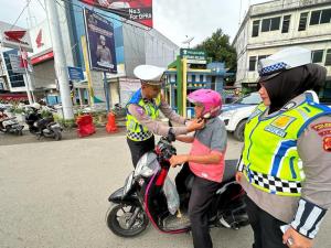 Satlantas Polres Aceh Tamiang Patroli Dialogis Ajak Masyarakat Tertib Berlalu Lintas