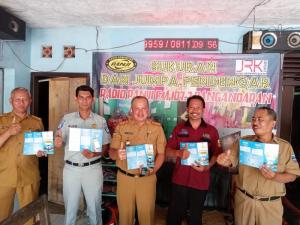 Tim Pembina Samsat Pangandaran Talkshow Radio Sosialisasikan Program Pemutihan Denda Pajak dan Bea Balik Nama Kendaraan Bermotor