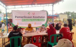 RS Kartika Husada Hadir di Acara Sumpah Pemuda RW 002 Bojong Sari untuk Pelayanan Kesehatan Gratis