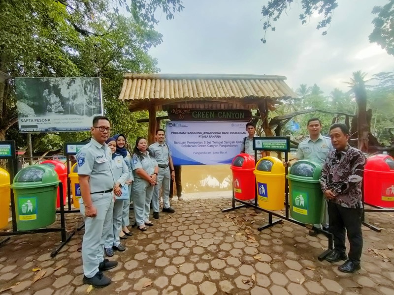 Jasa Raharja Jawa Barat Salurkan Program TJSL Kepada Pokdarwis Objek Wisata Green Canyon, Kabupaten Pangandaran