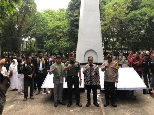 Kapolres Metro Bekasi Kota Hadiri Deklarasi Bersama Ormas-LSM Wujudkan Pemilu Damai, Berintegrasi Tahun 2024