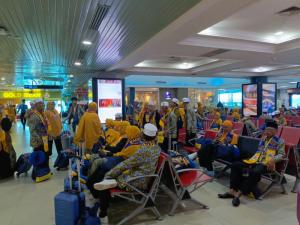Bandara SMB II Palembang Ramai Penumpang Jamaah Umroh