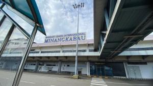 Ditjen Hubud Pastikan Operasional di Bandara Minangkabau Tidak Terdampak Erupsi Gunung Marapi