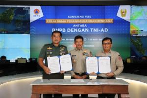 BNPB dan TNI AD Tandatangani Perjanjian Kerjasama Sinergitas Penanggulangan Bencana