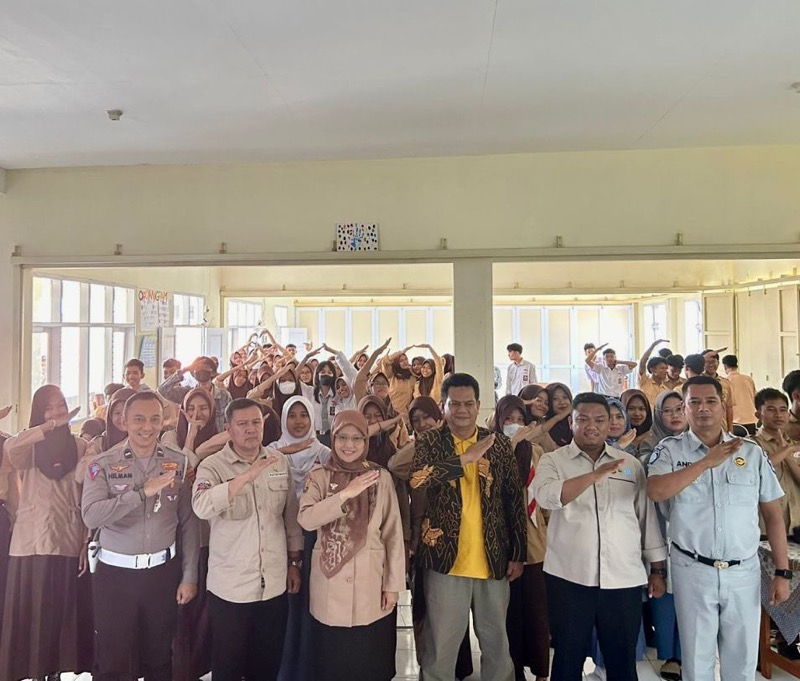 SMA Mekar Arum Kabupaten Bandung Bersama Jasa Raharja Jawa Barat Tekan Angka Kecelakaan Lalu Lintas Melalui Program PPKL