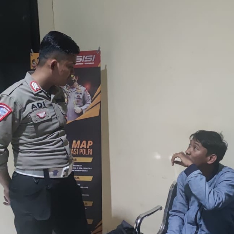 Satlantas Polres Metro Bekasi Kota Ringkus Pelaku Jambret Handphone di Mustika Jaya