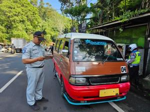 Tim Pembina Samsat Sumedang Giat Operasi Gabungan Dalam Rangka Bulan Sadar Pajak