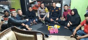 Bhabinkamtibmas Giat Kunjungan ke Warga Wilayah Kelurahan Cimuning