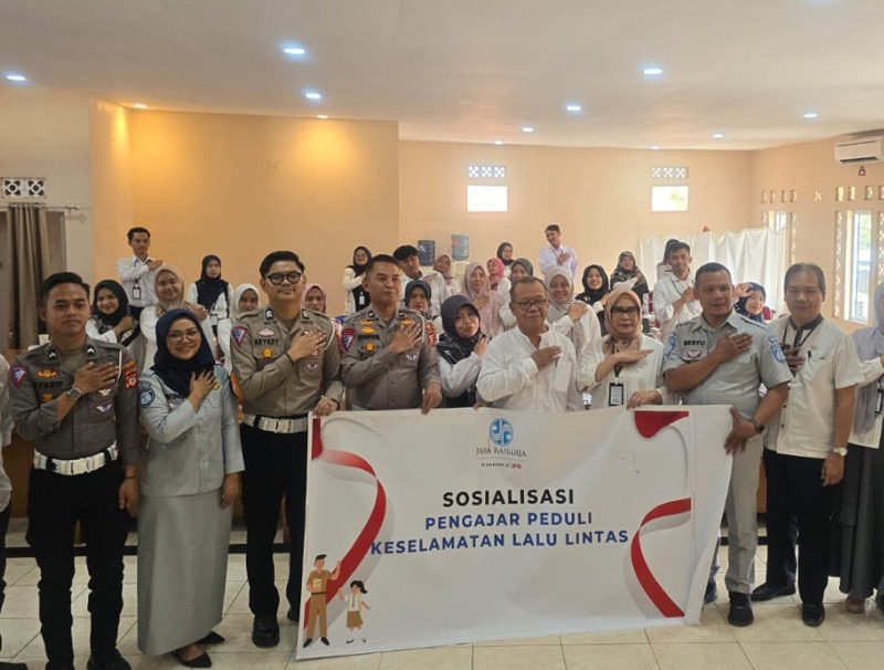 Jasa Raharja Giat Program PPKL di SMK Sangkuriang 1 Cimahi