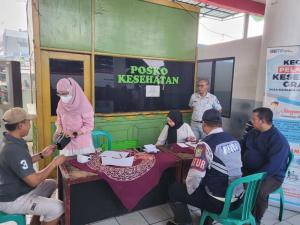 Jasa Raharja Bekasi Rutin Pelayanan Kesehatan Gratis Bagi Awak Kendaraan Umum di Terminal