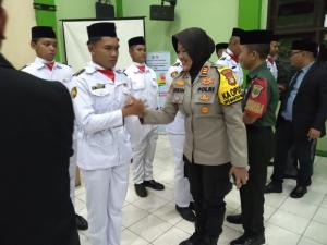 Kapolsek Bantar Gebang Bersama 3 Pilar Pengukuhan Paskibra Tahun 2024