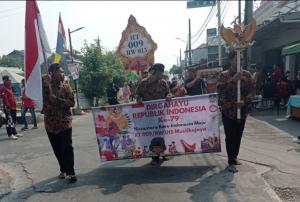 Karnaval 17 Agustusan di Mustika Jaya Bekasi Meriah, Warga Antusias Sambut HUT Kemerdekaan