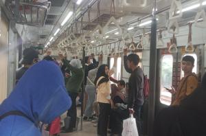 Cakep! Pesta Rakyat Kemarin Aman dan Kondusif, KAI Commuter Ucapkan Terima kasih Kepada 1 Juta Lebih Pengguna KRL