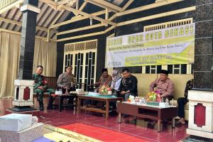 Bhabinkamtibmas Kelurahan Bantar Gebang Hadiri Reses DPRD Kota Bekasi Dapil 3