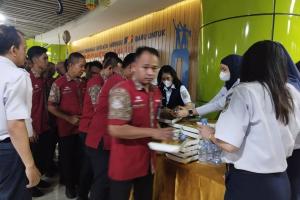 Serentak di 8 Stasiun Kereta Api, KAI Services Akan Gelar Kegiatan Buka Puasa Bersama Porter
