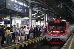 Empat Tahun Beroperasi, Commuter Line Yogyakarta-Palur Tunjukkan Peningkatan Sebagai Transportasi yang Terjangkau dan Efisien