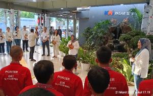 KAI Services Gelar Kegiatan Buka Bersama 1.500 Porter Serentak di 13 Stasiun Berbeda