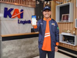 Transformasi Digital Permudah Pelanggan, Volume Pengiriman Aplikasi KAI Logistik TRAX Meningkat Tajam di Kuartal I 2025