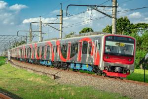 KRL Buatan INKA Tiba di Jakarta, KAI Commuter Siap Lakukan Uji Dinamis Bersama