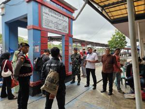 Polres Kepulauan Seribu Amankan Keberangkatan Wisatawan di Marina Ancol, Himbau Keselamatan dan Waspadai Cuaca Buruk