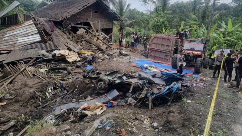 11 Orang Meninggal Dalam Kecelakaan Maut di Purworejo