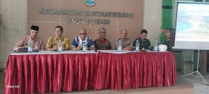 Sinergitas TNI-Polri Hadiri SPMB SD dan SMP Negeri-Swasta di Kecamatan Bantargebang Tahun Anggaran 2025-2026