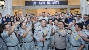 Acara Perpisahan Dirut Jasa Raharja, Kakorlantas: Pak Rivan Sosok Inspiratif yang Menyala