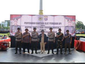 Tanggap Bencana Karhutla, Alumni Akabri 91 Salurkan 9 Mesin Pompa Air dan Alat Pemadam Api ke Polda Kalteng