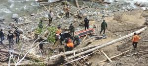 Tim Gabungan Temukan 6 Korban Banjir Bandang di Pegunungan Arfak