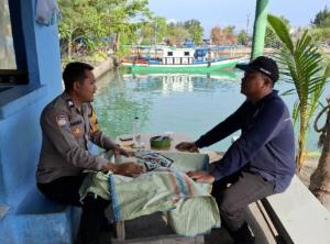 Bhabinkamtibmas Pulau Tidung Sambang Tomas, Tegaskan Komitmen Berantas Premanisme dan Jaga Keamanan Wilayah