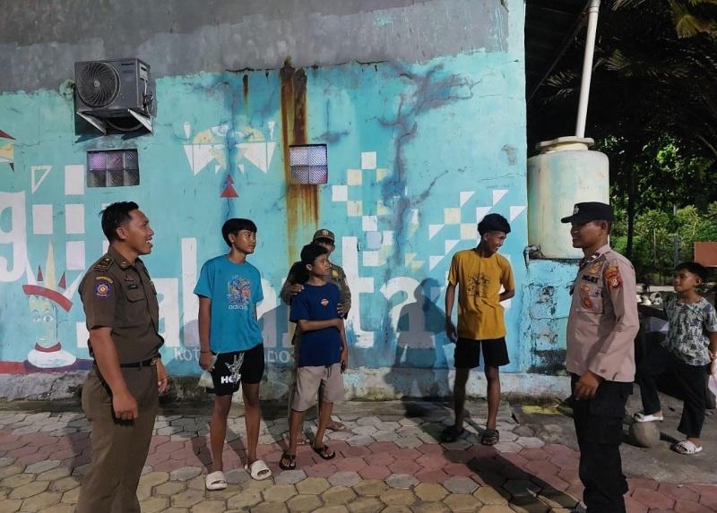 Polsek Kepulauan Seribu Utara Gencarkan Patroli Malam, Cegah Guantibmas dan Premanisme