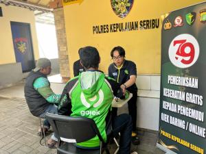 Sambut HUT Ke-79 Bhayangkara, Pemeriksaan Kesehatan Gratis Digelar untuk Pengemudi Ojek Online