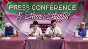 Mahasiswa LSPR Dukung Pengembangan Kampung Munjul Anggur Lewat Project Agrikultur dan Branding Digital