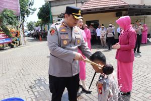 21 Personel Naik Pangkat, Kapolres Priok: Jadikan Ini Motivasi Tingkatkan Profesionalisme