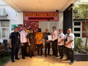 KKP Serahkan Tersangka dan Barang Bukti Kasus BBL Cilegon ke Kejaksaan