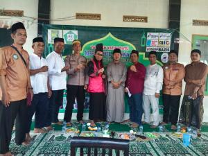 Bhabinkamtibmas Pulau Kelapa Hadiri Lebaran Yatim Piatu 10 Muharram 1447 H, Tebar Kepedulian dan Kebersamaan