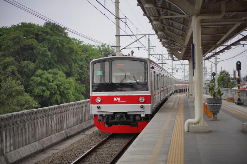Dukung Pelestarian Lingkungan, KAI Commuter Tegaskan Komitmen Hadirkan Transportasi Yang Ramah Lingkungan