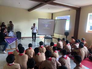 Polsek Bantargebang Sosialisasikan Bahaya Narkoba dan Kenakalan Remaja kepada Siswa SMA-SMK Daya Utama Bekasi