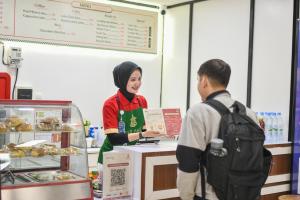 Sasar Pengguna LRT, KAI Services Hadirkan Loko Cafe Go di Stasiun LRT Jabodebek